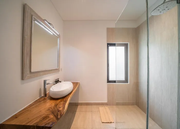 Вилла Anna - Stylish 3br Brand New In Чангу