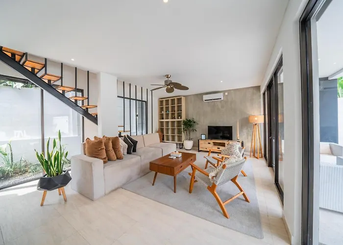 Anna - Stylish 3br Brand New In Чангу