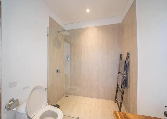 Anna - Stylish 3br Brand New In Вилла