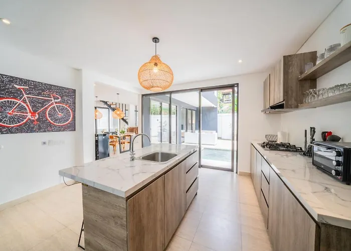 Вилла Anna - Stylish 3br Brand New In